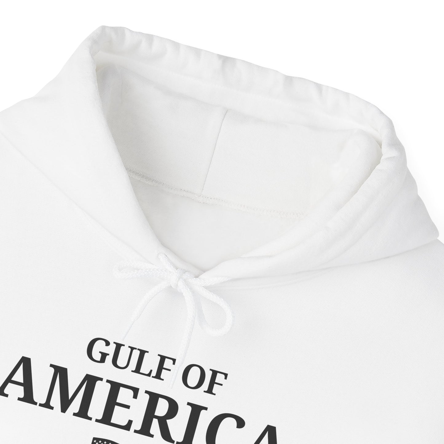 Unisex Heavy Blend™ Hooded Sweatshirt Gulf of America with Distressed Flag